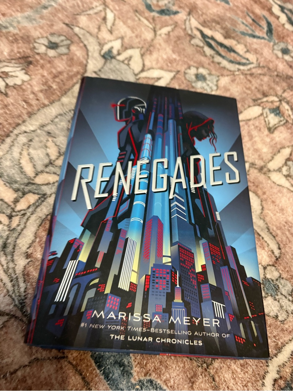 Hardcover Renegades by Marissa Meyer